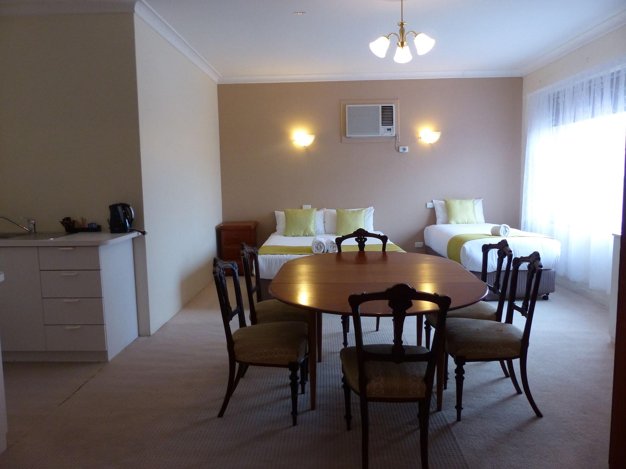 Meramie Motor Inn Олбери Экстерьер фото