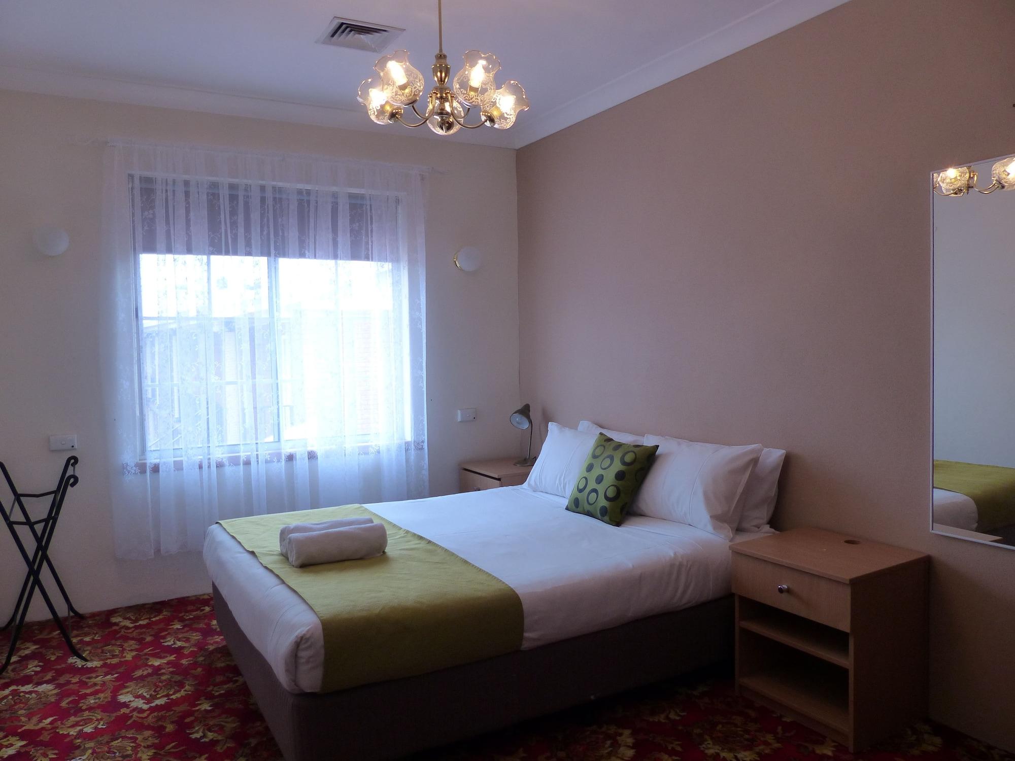 Meramie Motor Inn Олбери Экстерьер фото