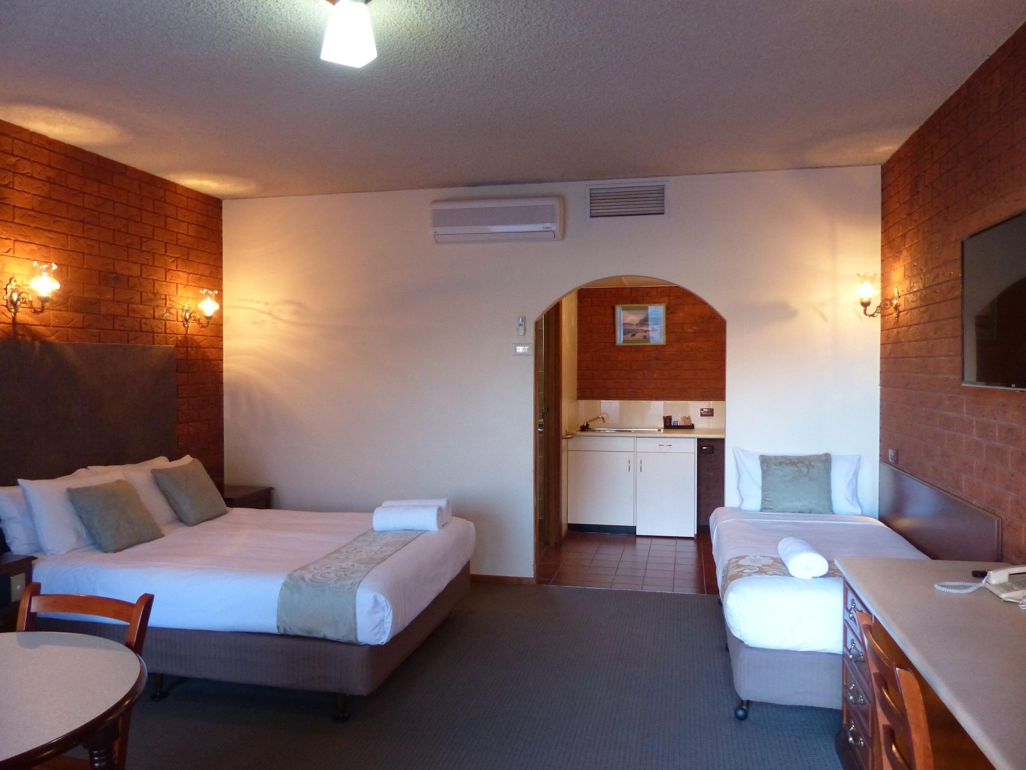 Meramie Motor Inn Олбери Экстерьер фото