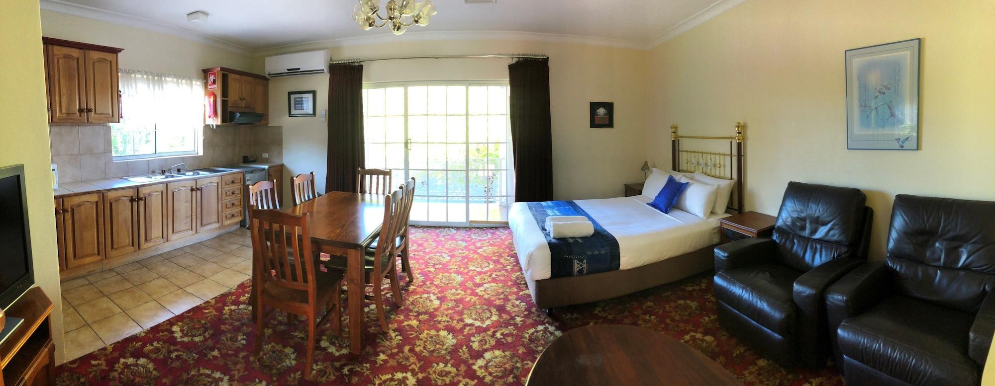 Meramie Motor Inn Олбери Экстерьер фото