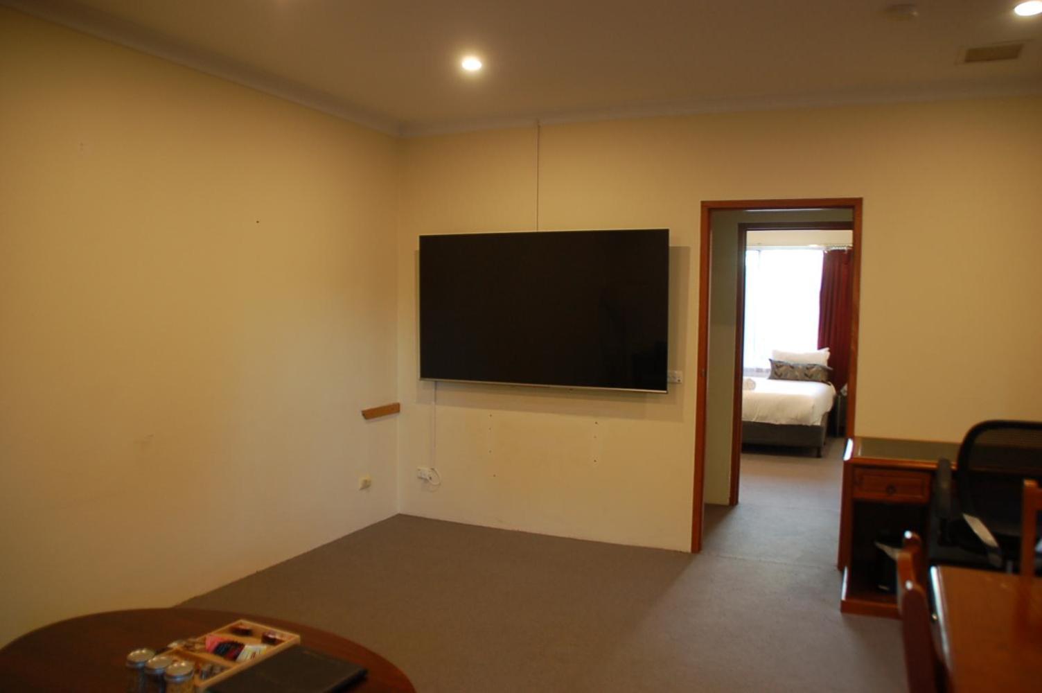 Meramie Motor Inn Олбери Экстерьер фото